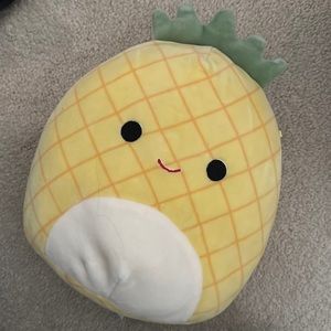pineapple squishmallow
